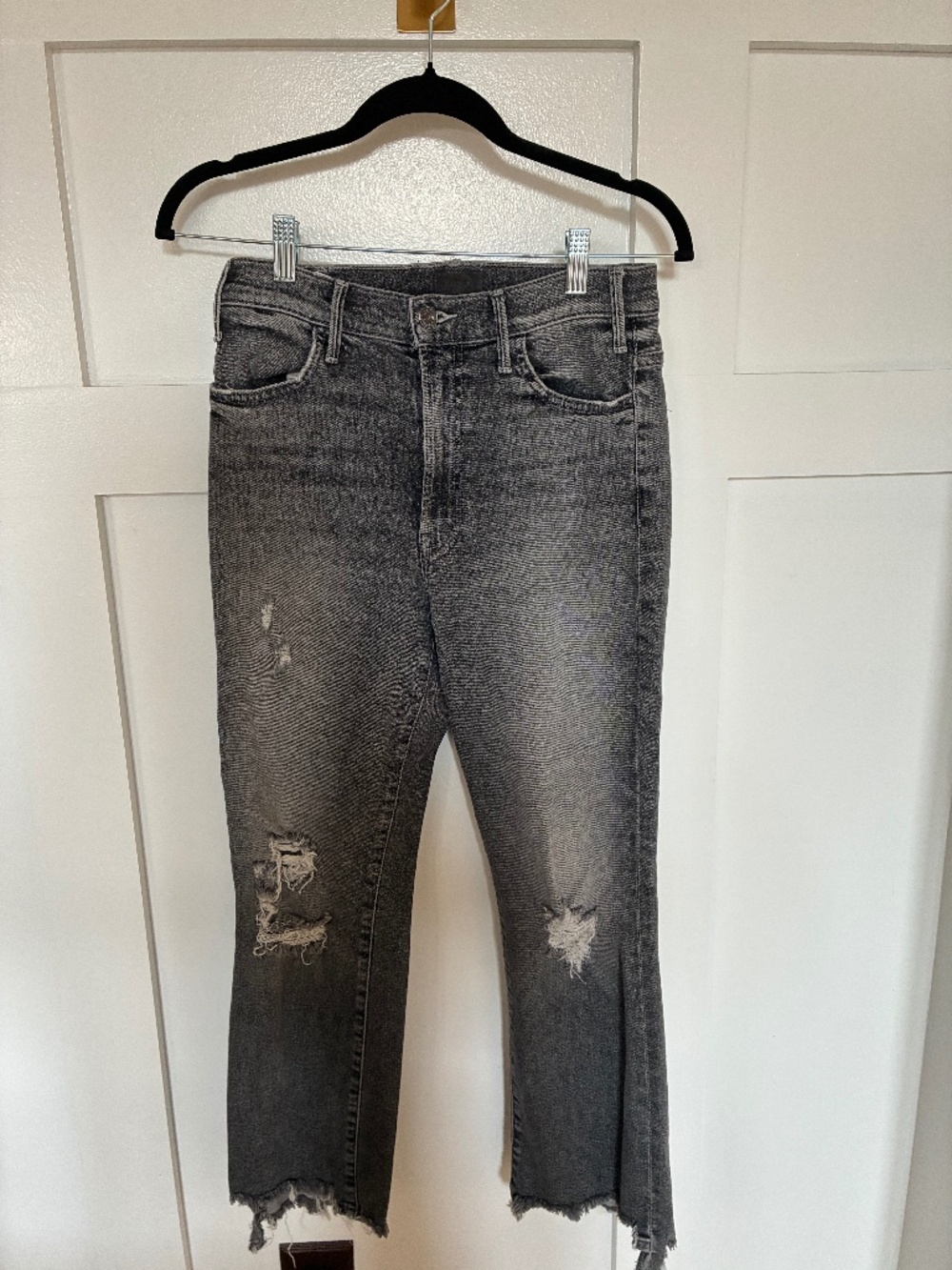 Mother Hustler crop step chew jeans